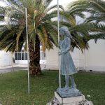 Estátua de Laura Vicuña